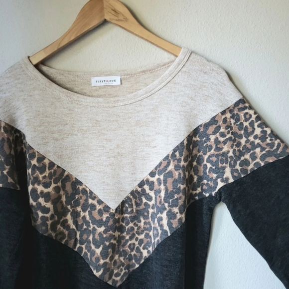 Long Sleeve Boho Pullover - Picture 7 of 10